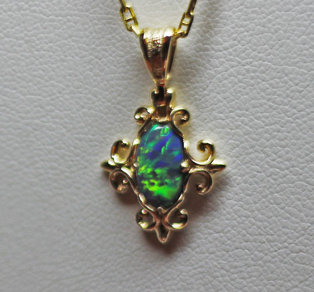 Victorian Black Opal pendant - Image 4