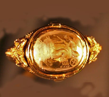 Ancient Roman charioteer intaglio in 22K ram motif granulated setting by George Postgate