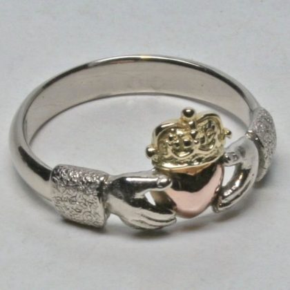 Irish Claddagh jewelry and Designs