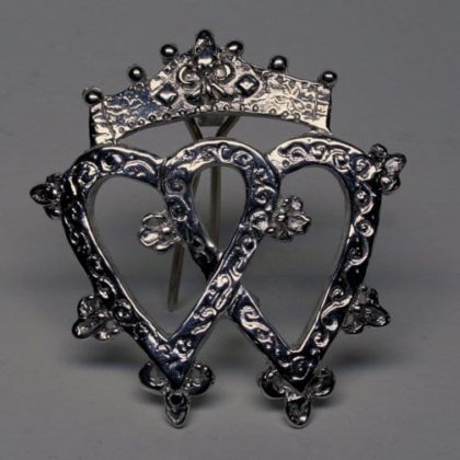 Queen Mary Scottish Luckenbooth Brooch In Sterling Silver