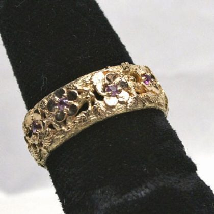 sculptural flower band