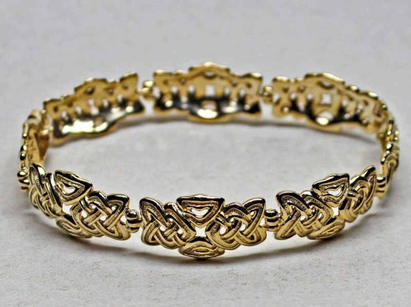 Celtic Open Knot Bracelet in 14K by George Postgate