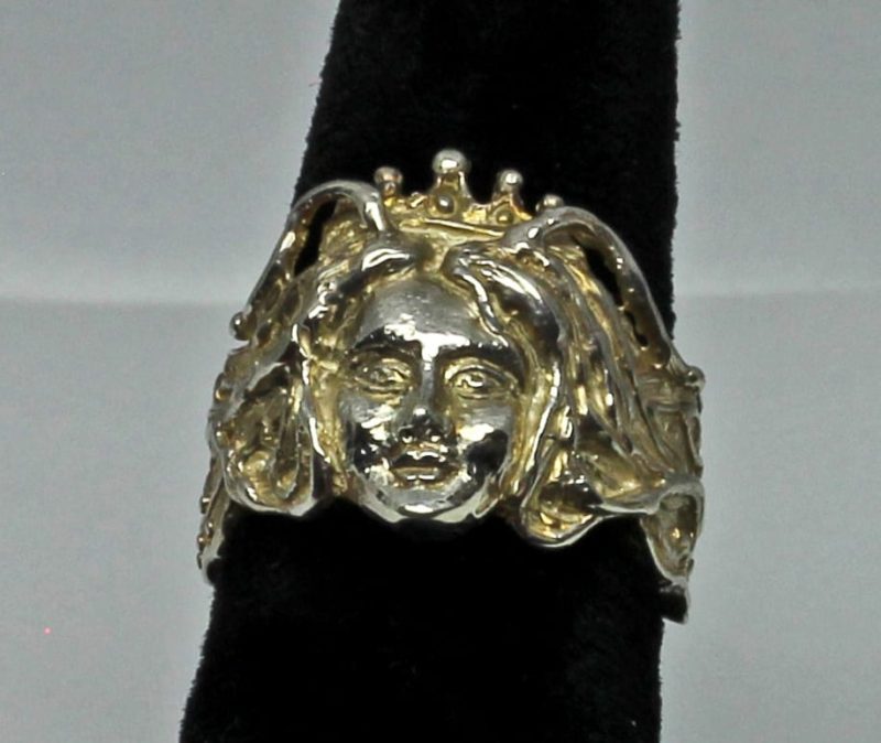 Fairy queen ring