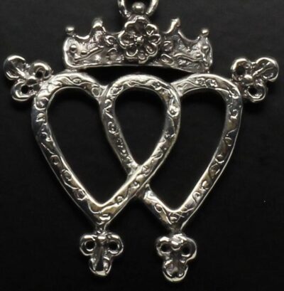 Scottish Rose luckenbooth pendant