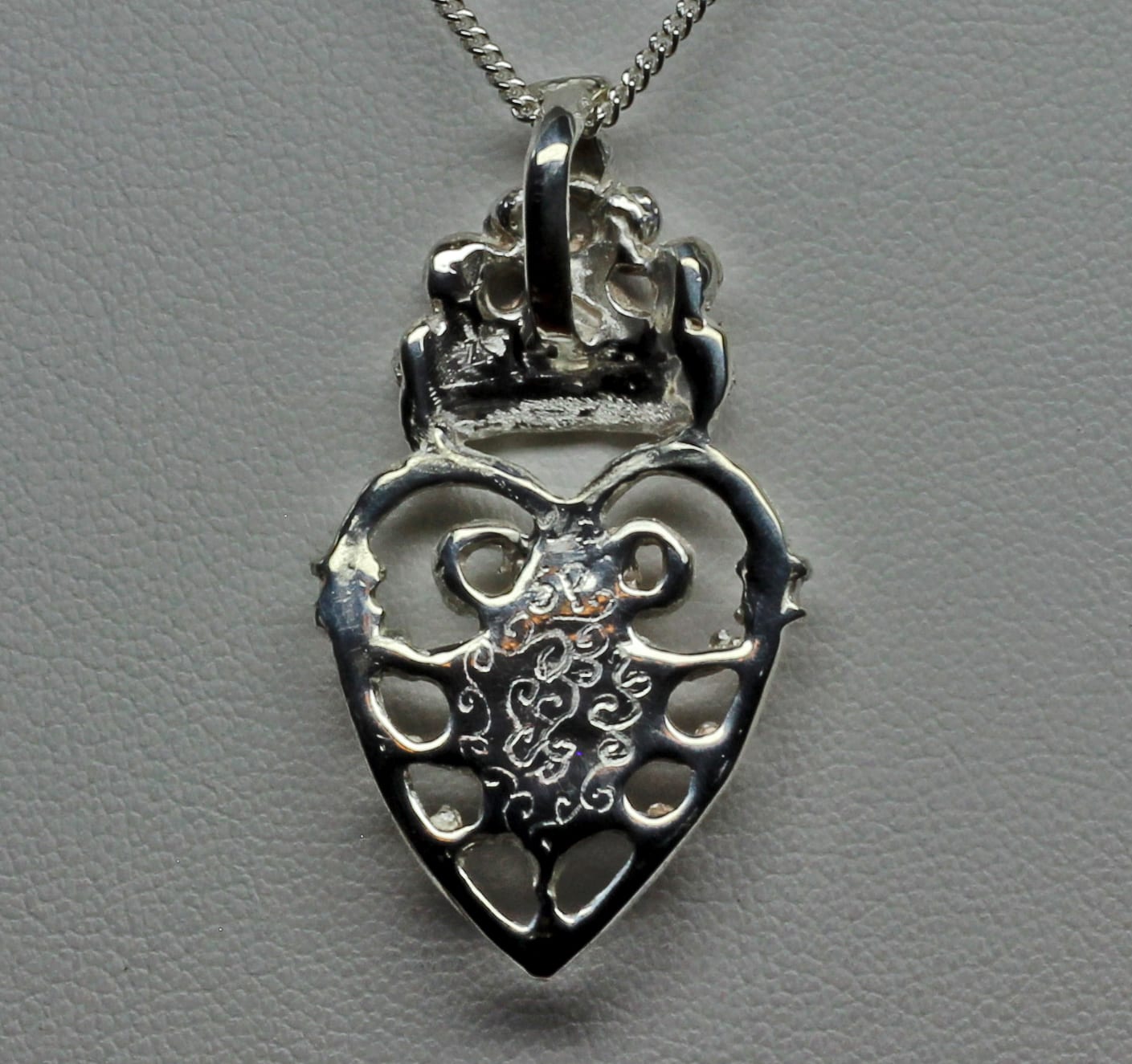 Thistle and leaf Luckenbooth pendant, insilver, by Suzan,