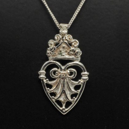 thistle and leaf luckenbooth pendant