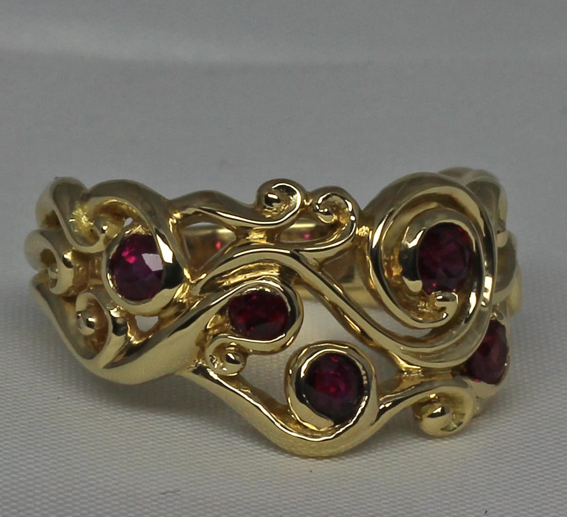 Ruby Swirl Ring 18K - Image 7