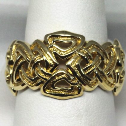 Celtic knot band wide in 14K size 10