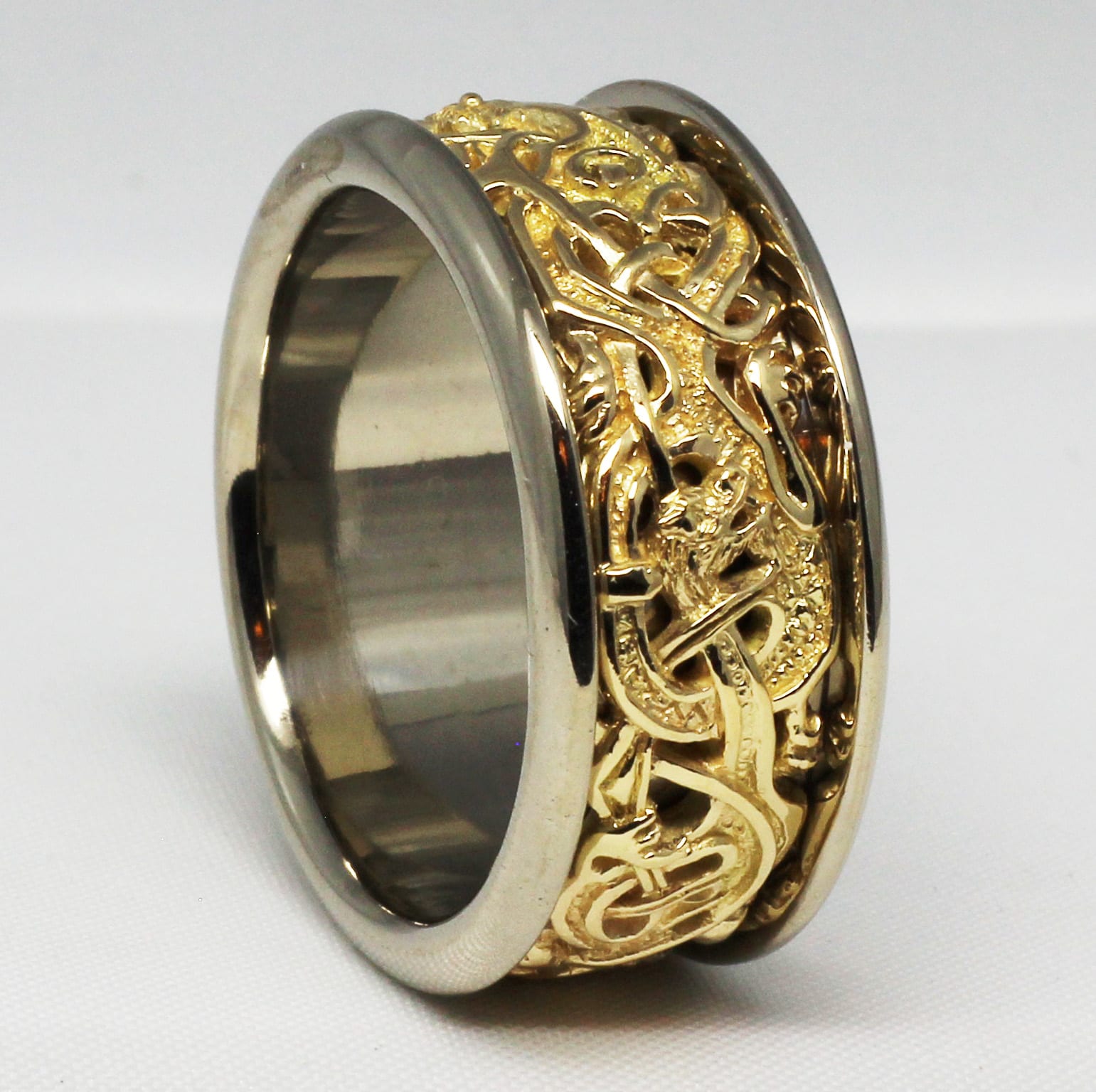 Viking Gripping Beast Band