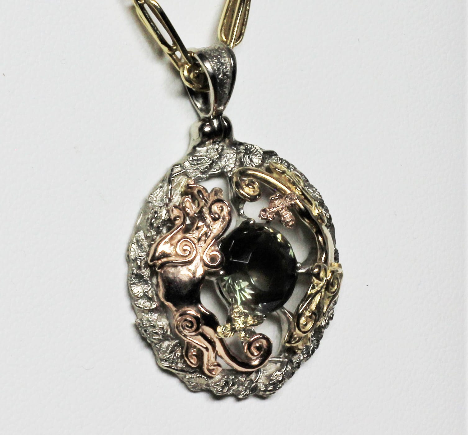 Shooter's Sunstone Pendant 2