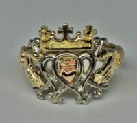 Custom Designs of 2022 Claddagh luckenbooth ring in gold