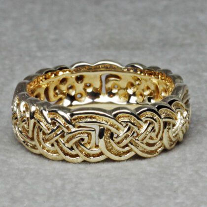 Celtic Eternity Knot Band 14k size 11 3/4 8mm wide