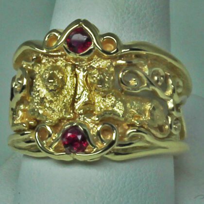 Lions & Dragon ring in 18 and 14K with natural rubies