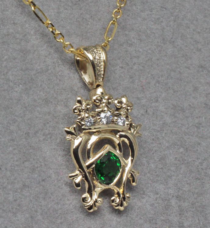 Scottish tsavorite Luckenbooth Pendant