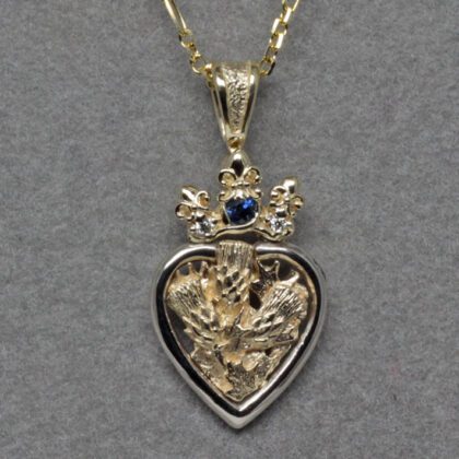 Thistle sapphire Luckenbooth pendant, a Scottish luckenbooth